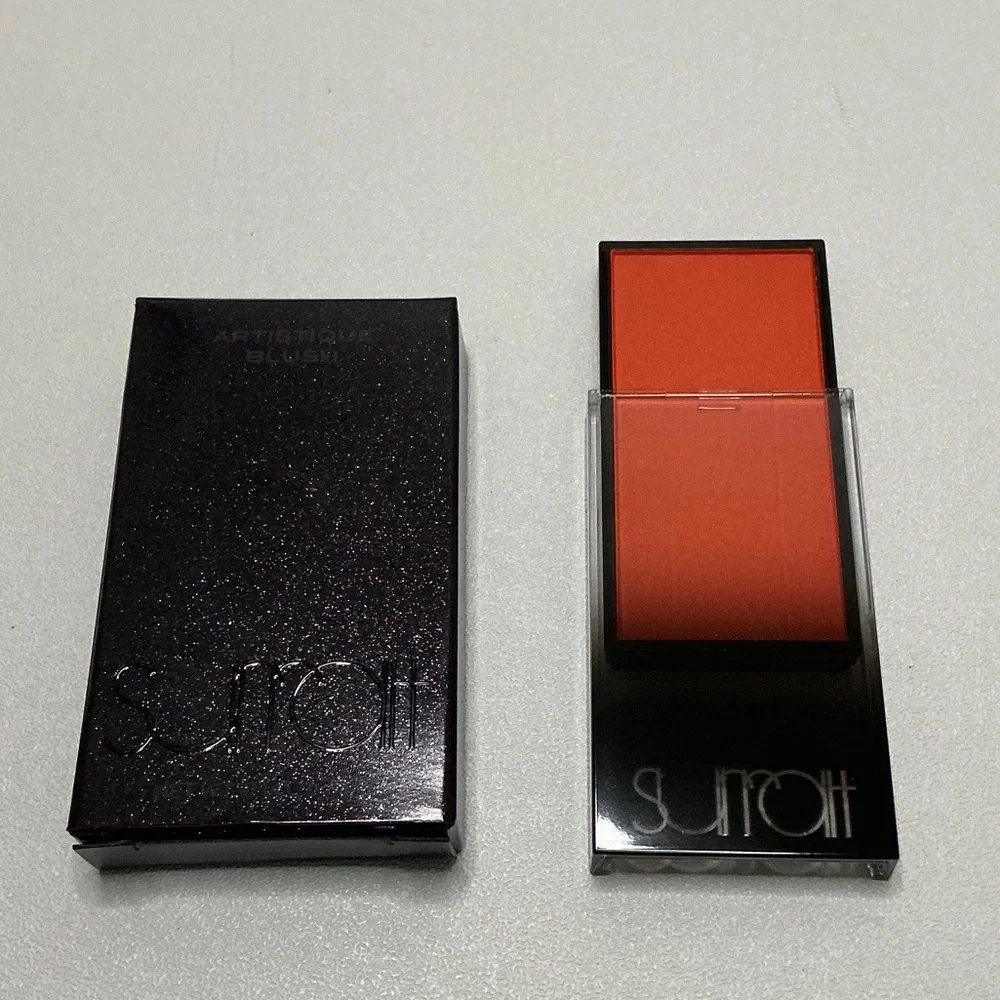 Beauty Artisanale Blush in Brillante Idee Vibrant Orange New in box